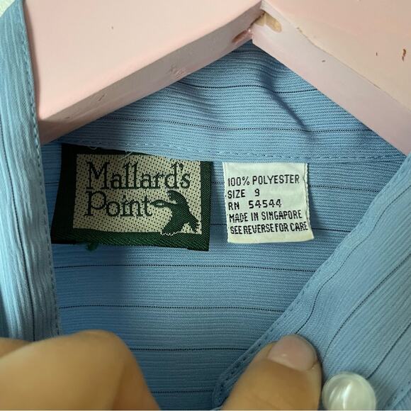 Mallard’s Point Vintage Top Size Small - Picture 3 of 5